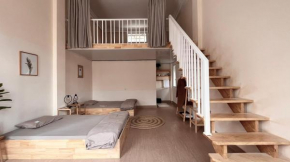 HomelittleHome (phòng 4 người có gác lửng cao 2m)